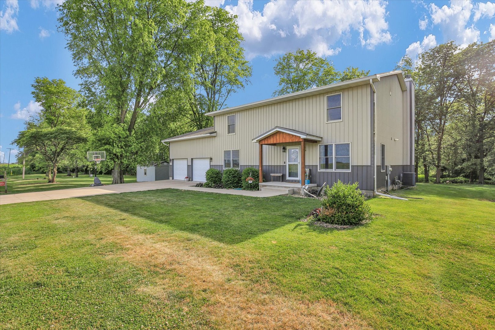 8909 North 2300 E Road Fairbury, IL 61739 - Photo 5 of 63