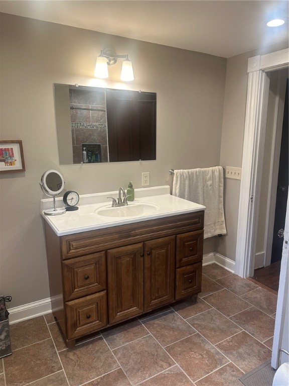 27 Vick Park B Rochester, NY 14607 - Photo 46 of 50 Apt #2 third floor bath