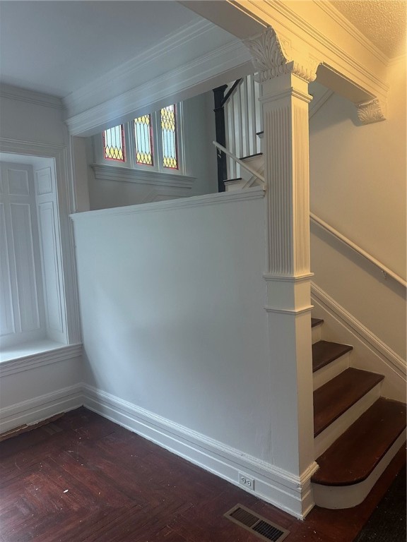 27 Vick Park B Rochester, NY 14607 - Photo 6 of 50 Front entrance