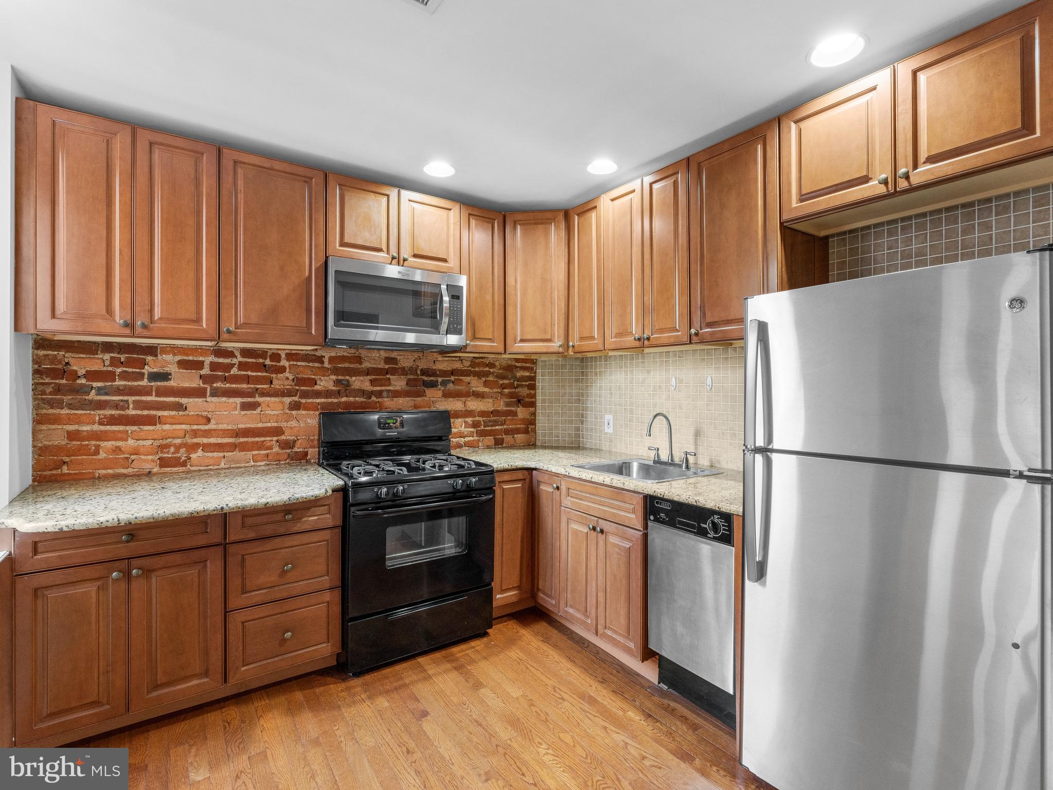2005 Wallace Street, Unit 2 Philadelphia, PA 19130 - Photo 21 of 31 Updated Kitchen