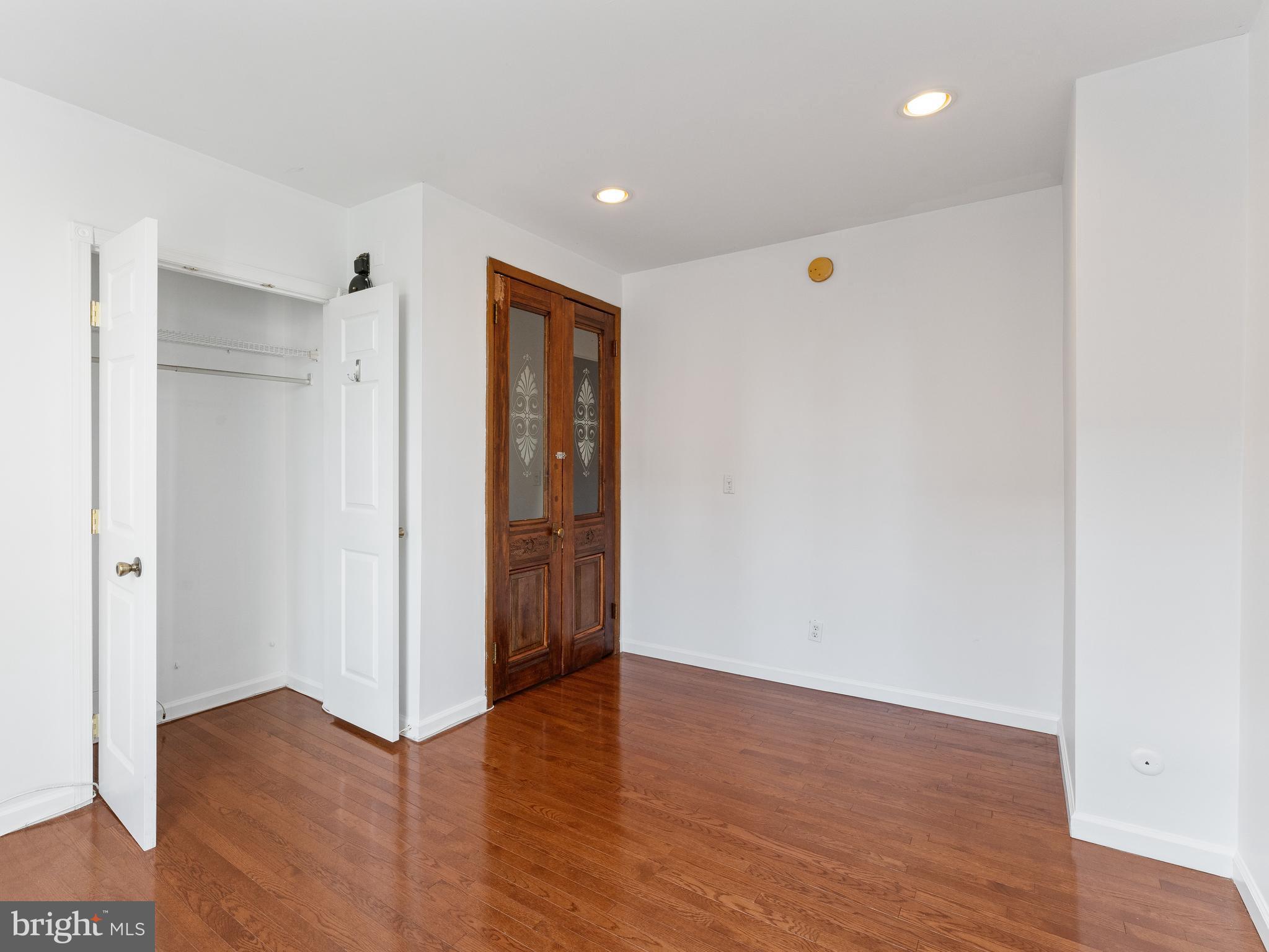 2005 Wallace Street, Unit 2 Philadelphia, PA 19130 - Photo 27 of 31 Front Bedroom