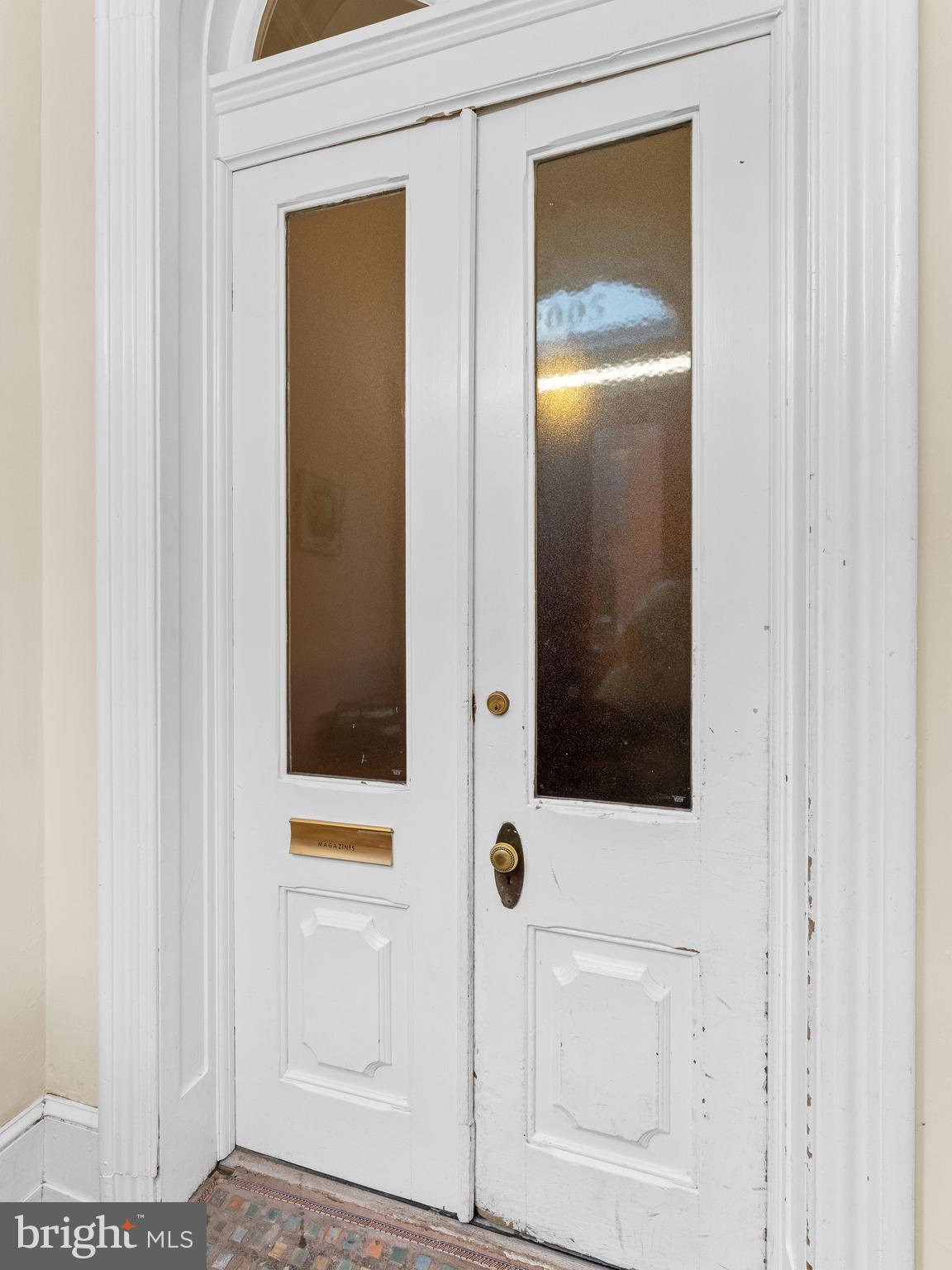 2005 Wallace Street, Unit 2 Philadelphia, PA 19130 - Photo 4 of 31 Inner Vestibule