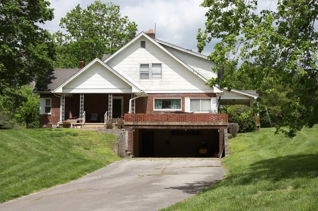 $5,500,000 | 4801 State Highway 48, Cumberland Furnace, TN 37051