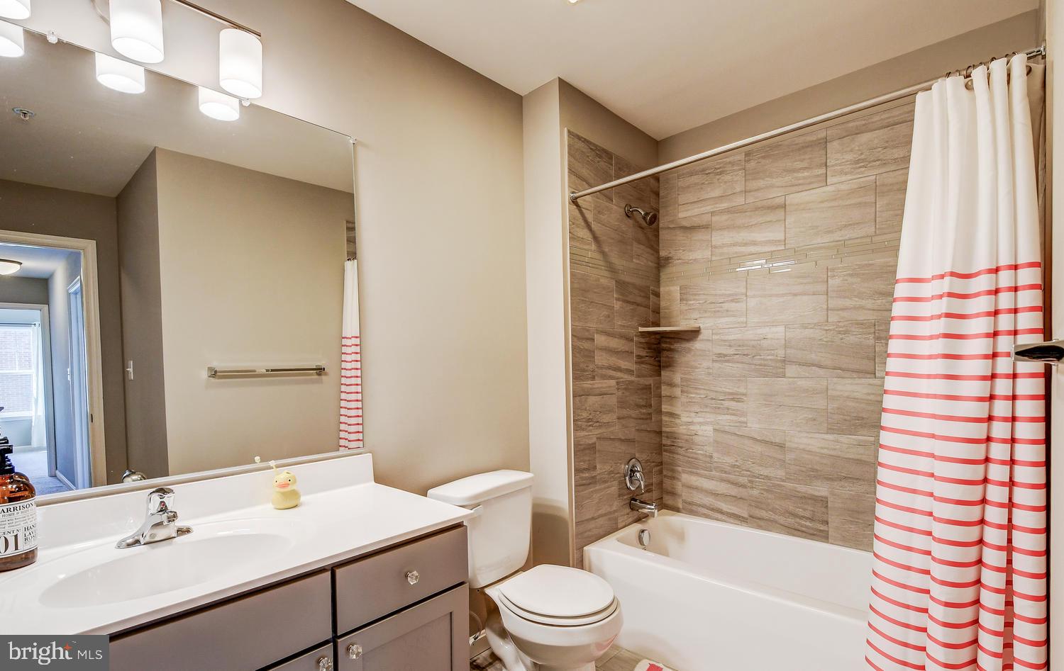 499 Epsom Road Baltimore, MD 21286 - Photo 29 of 41 Second Level