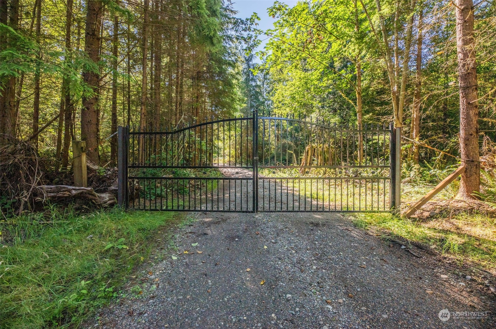 9005 Woods Creek Road Monroe, WA 98272 - Photo 4 of 36