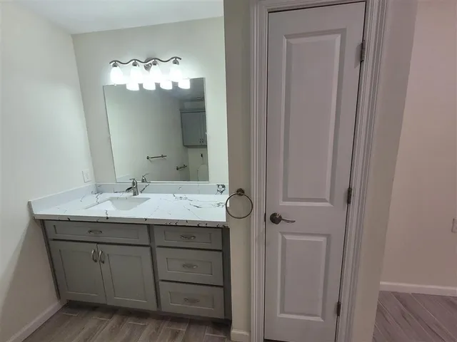 $389,500 | 812 Highway 90, Iowa, LA 70647