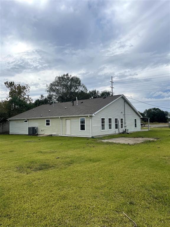 812 Highway 90 Iowa, LA 70647 - Photo 24 of 27