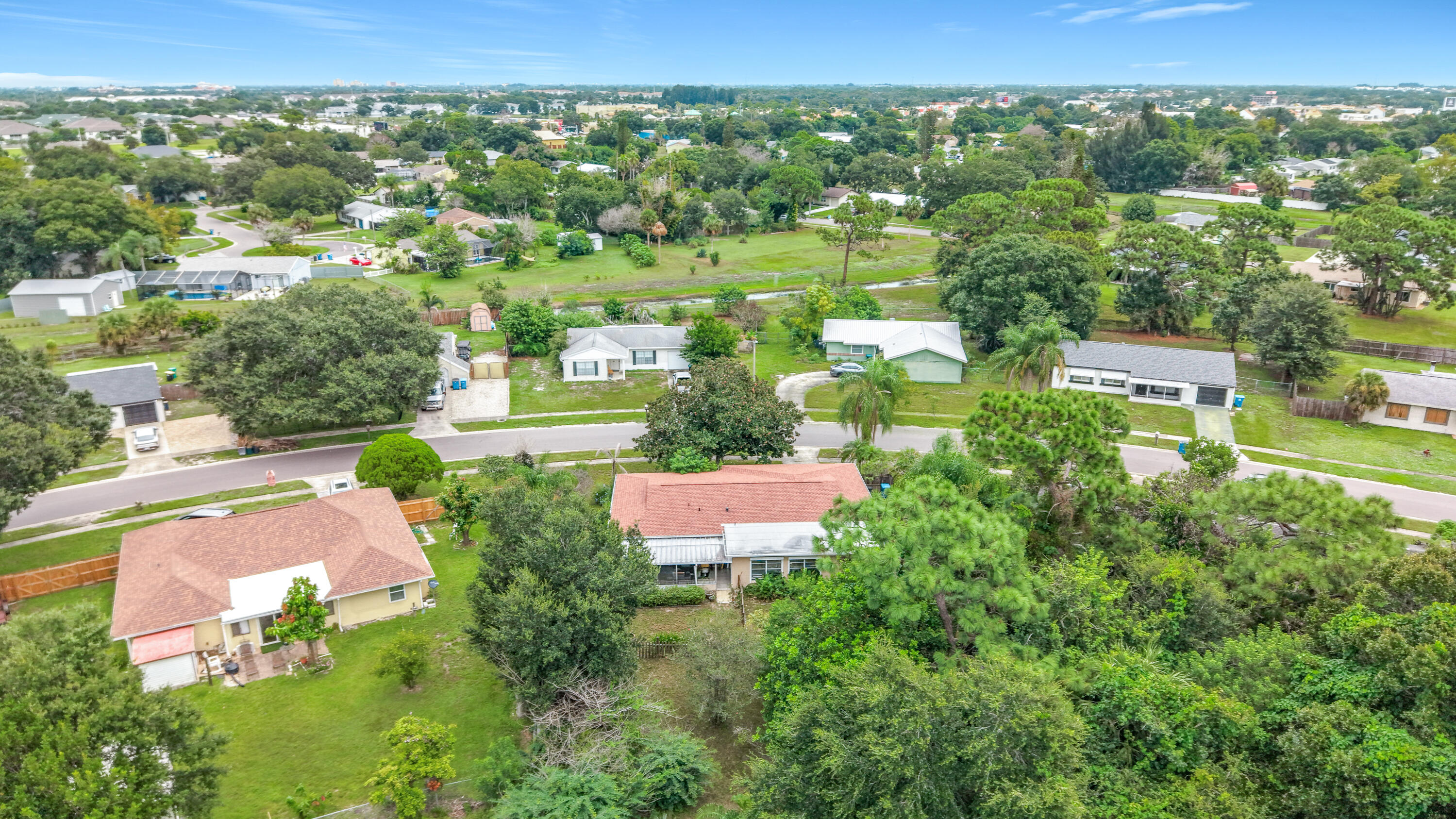 1324 Cromey Road Northeast Palm Bay, FL 32905 - Photo 32 of 52 1324 Cromey Road NE-51