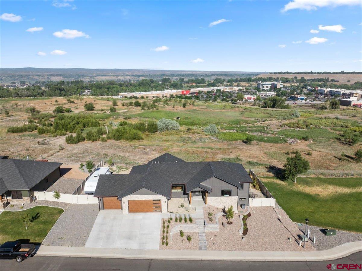 3528 Ridgeline Drive Montrose, CO 81401 - Photo 4 of 36