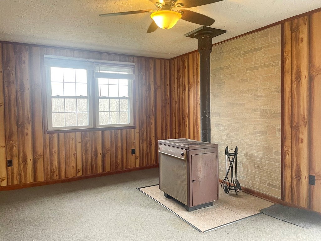467 Gardner Road Honaker, VA 24260 - Photo 8 of 20 Gallery Image 8