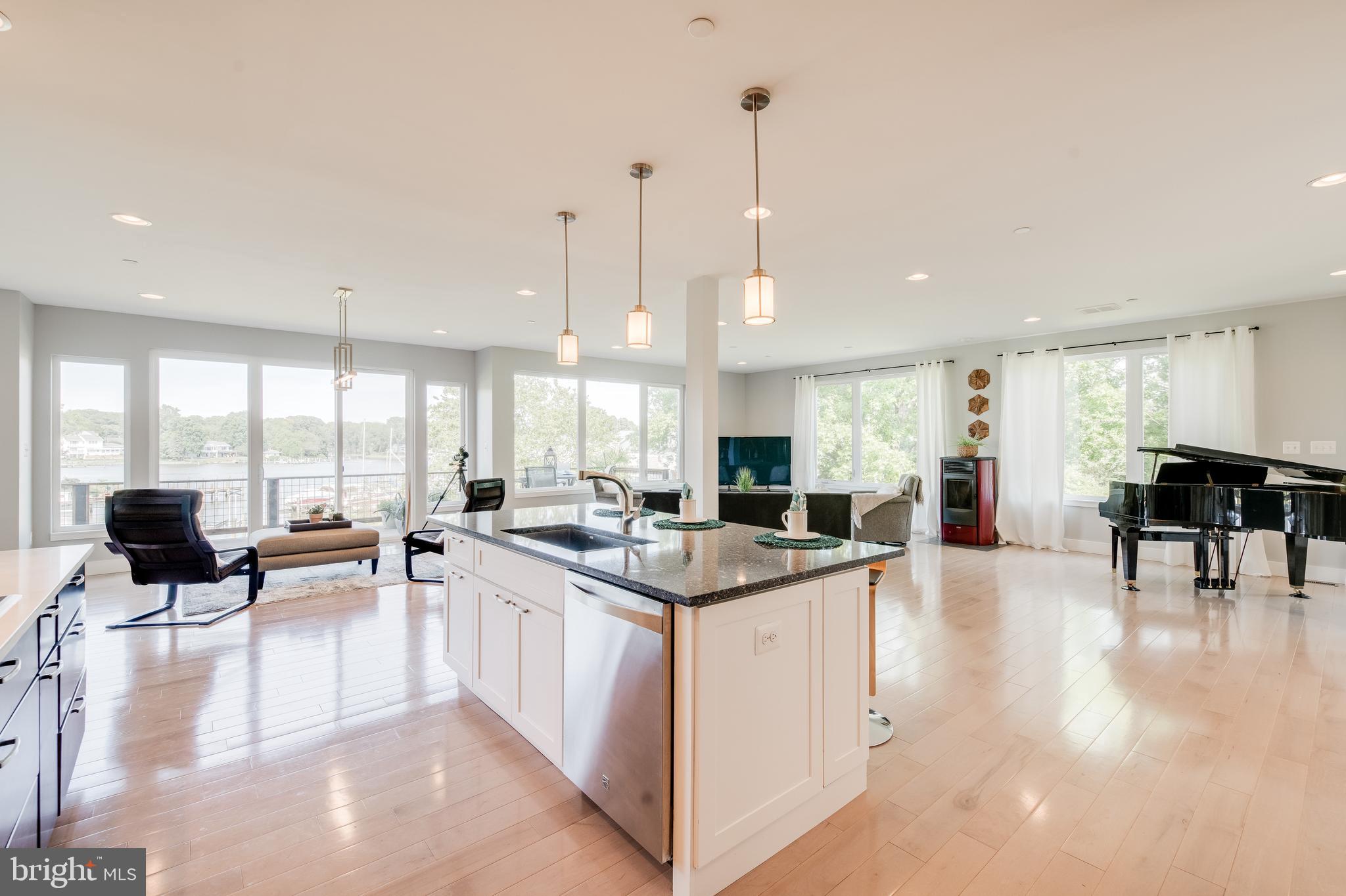 4149 Cadle Creek Road Edgewater, MD 21037 - Photo 9 of 64