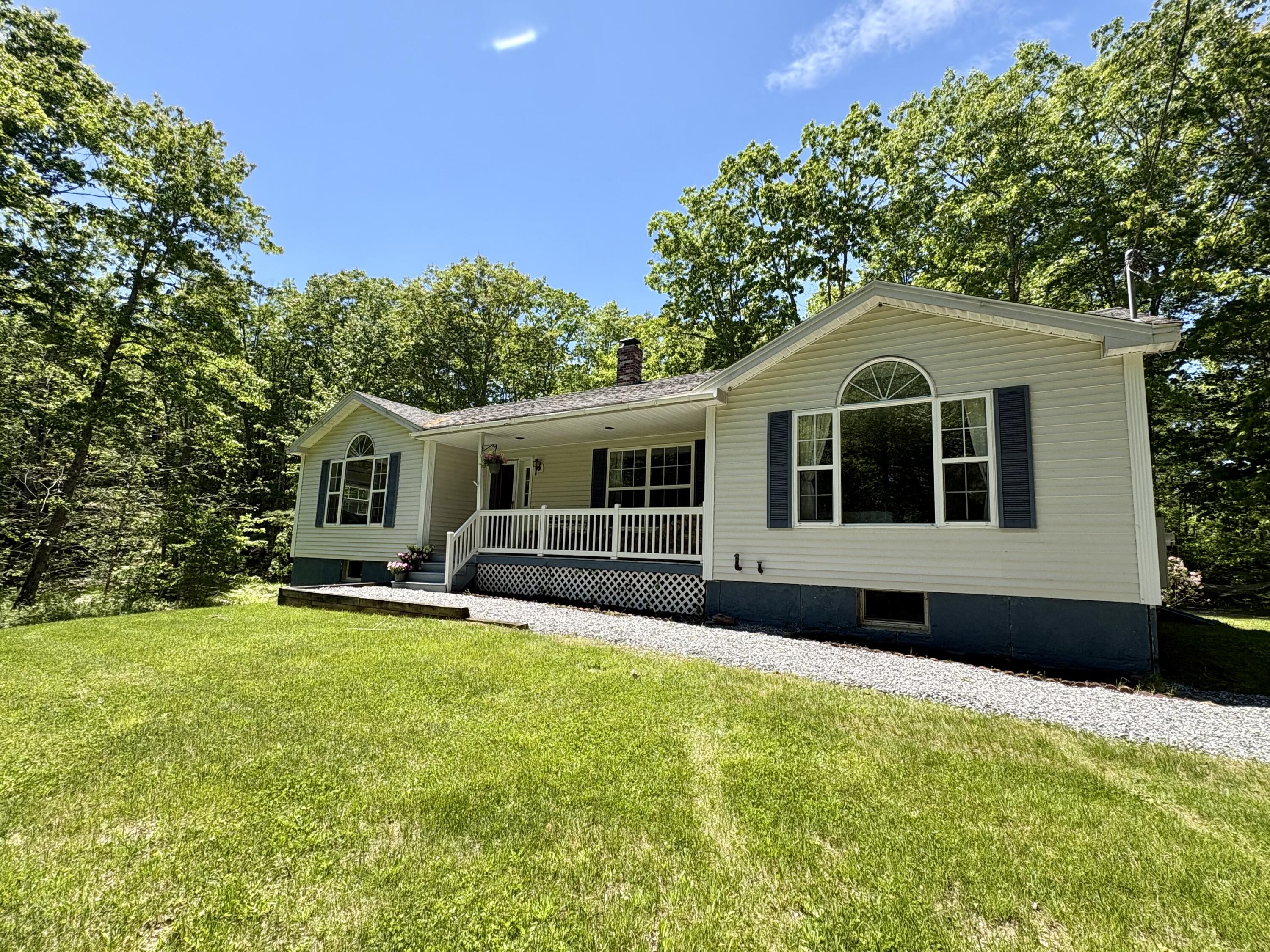 102 Trask Lane Jefferson, ME 04348 - Photo 6 of 63 IMG_5019
