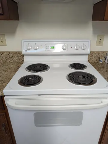 $385,000 | 2024 Bayshore Drive, Niceville, FL 32578