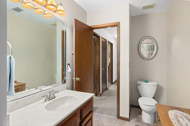 $385,000 | 2024 Bayshore Drive, Niceville, FL 32578