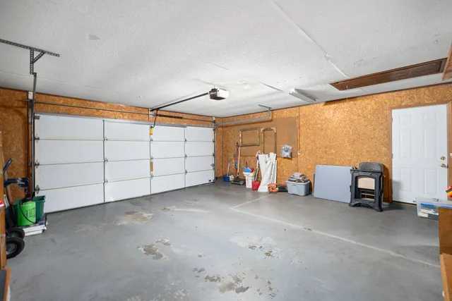 $385,000 | 2024 Bayshore Drive, Niceville, FL 32578