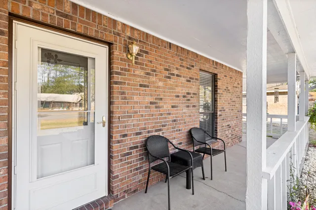 $385,000 | 2024 Bayshore Drive, Niceville, FL 32578