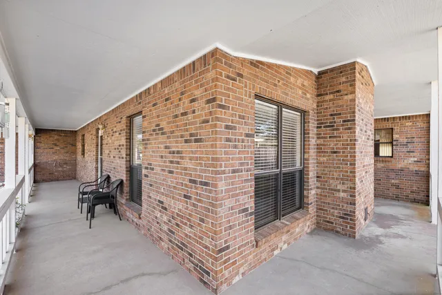 $385,000 | 2024 Bayshore Drive, Niceville, FL 32578