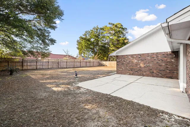 $385,000 | 2024 Bayshore Drive, Niceville, FL 32578