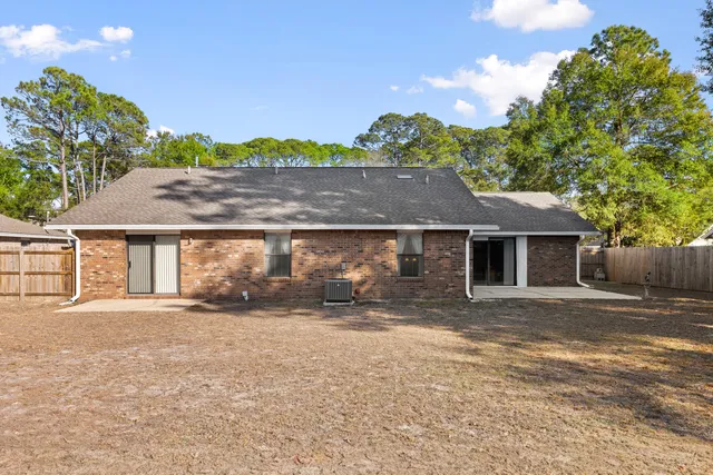 $385,000 | 2024 Bayshore Drive, Niceville, FL 32578
