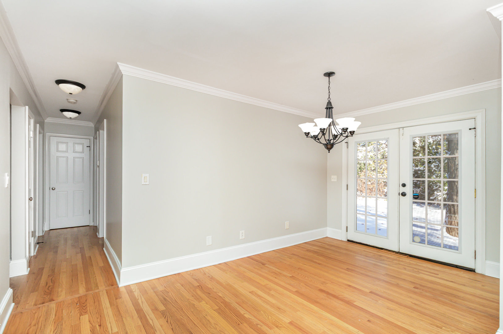 230 Bayshore Drive Lake Bluff, IL 60044 - Photo 6 of 17