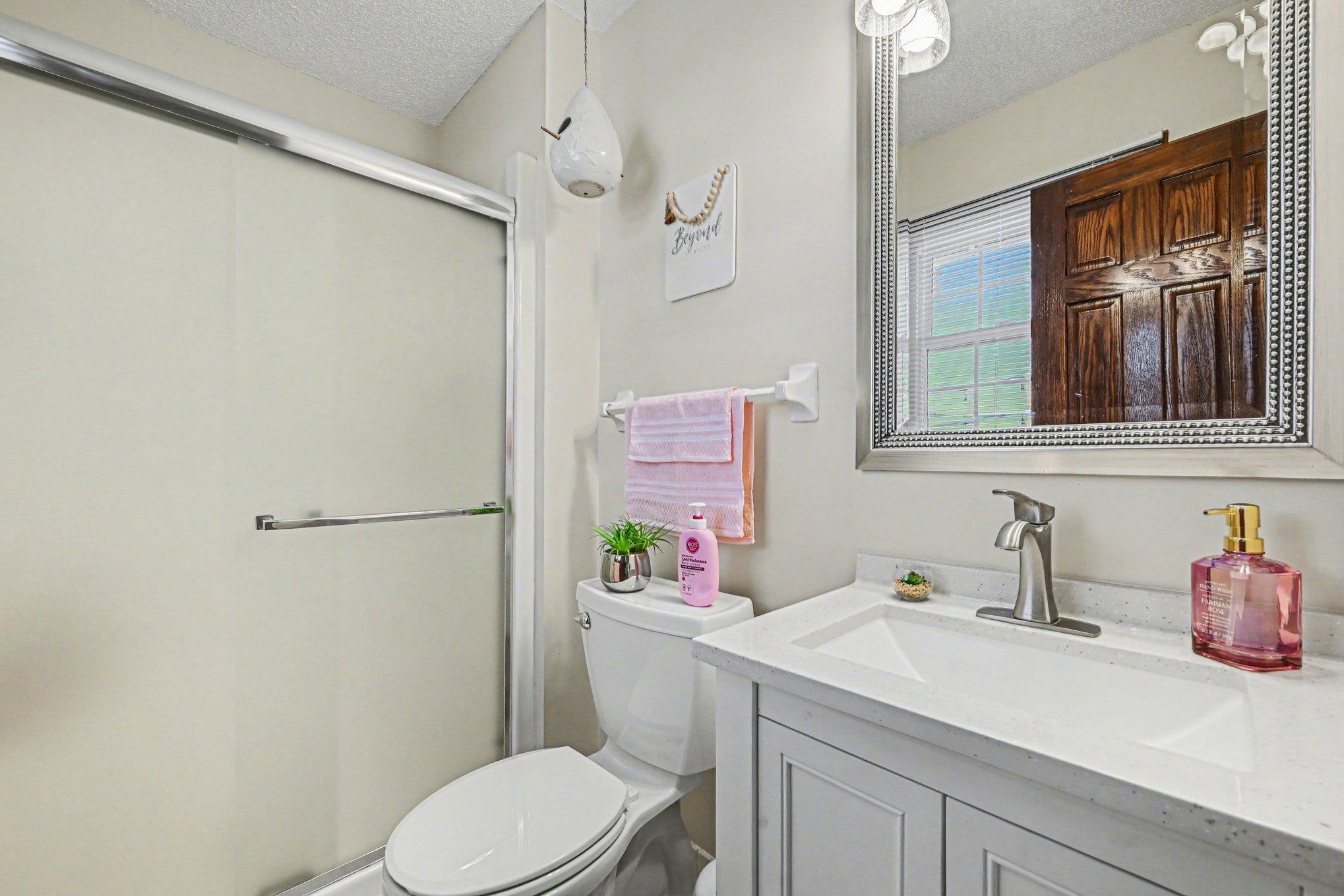 630 Tyrol Lane Shakopee, MN 55379 - Photo 18 of 40