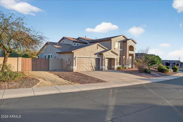 $929,900 | 7855 East Kenwood Street, Mesa, AZ 85207