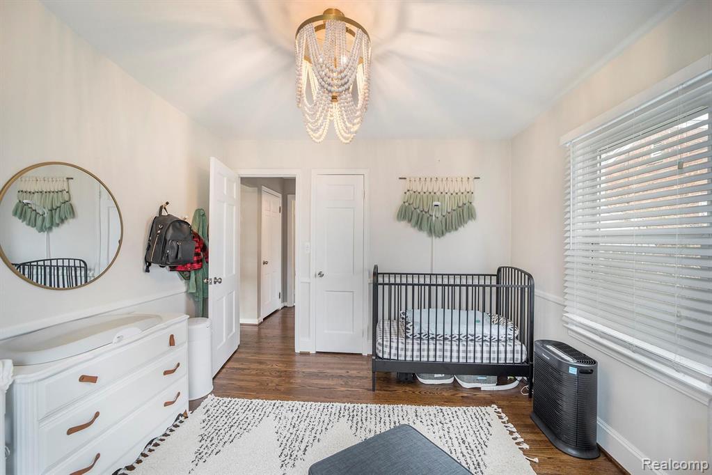 2415 Crooks Road Royal Oak, MI 48073 - Photo 17 of 28