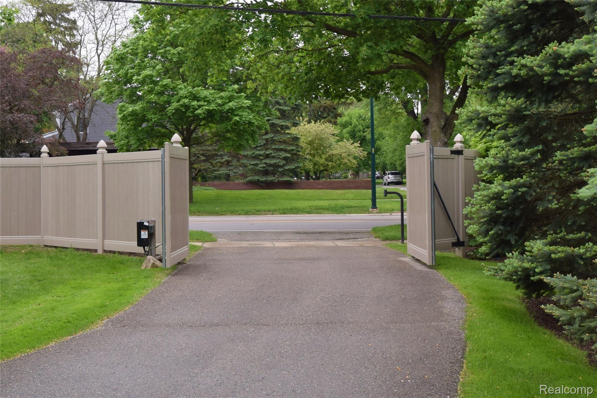 1331 West Maple Road Birmingham, MI 48009 - Photo 32 of 43 View thru secured gate