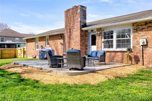 $310,000 | 2599 South College Hills Drive, Hanover, IN 47243