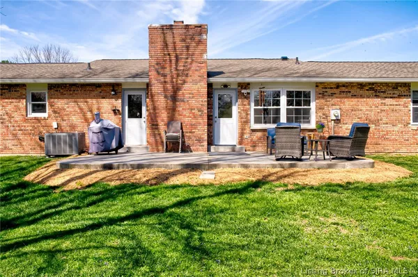 $310,000 | 2599 South College Hills Drive, Hanover, IN 47243