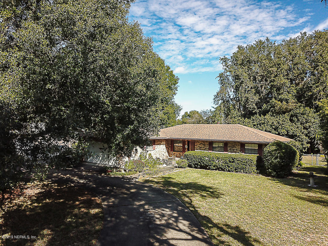320 Southwest Grove Street Keystone Heights, FL 32656 - Photo 3 of 28 Web-3