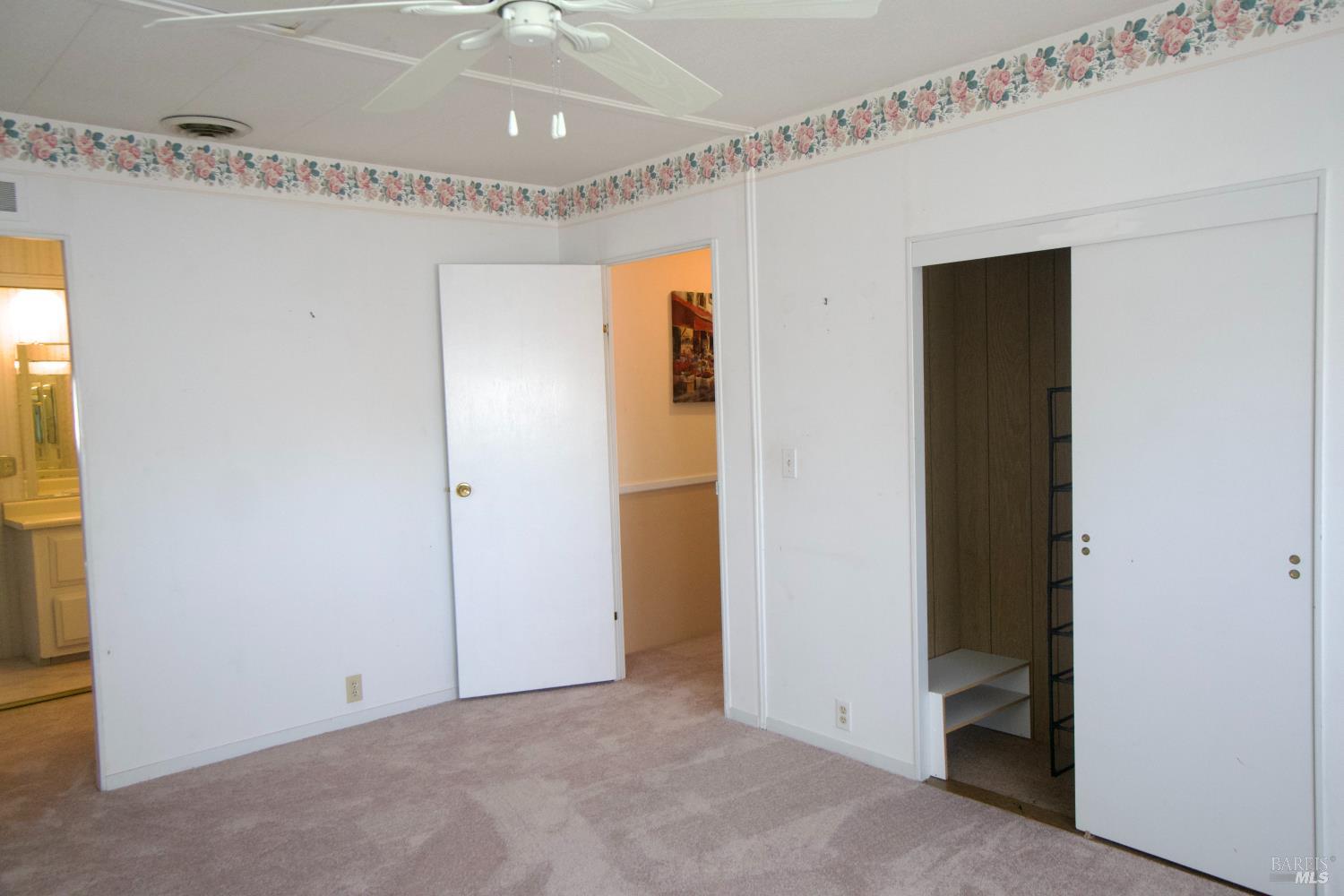 529 Colonial Park Drive Santa Rosa, CA 95403 - Photo 21 of 27 Main bedroom