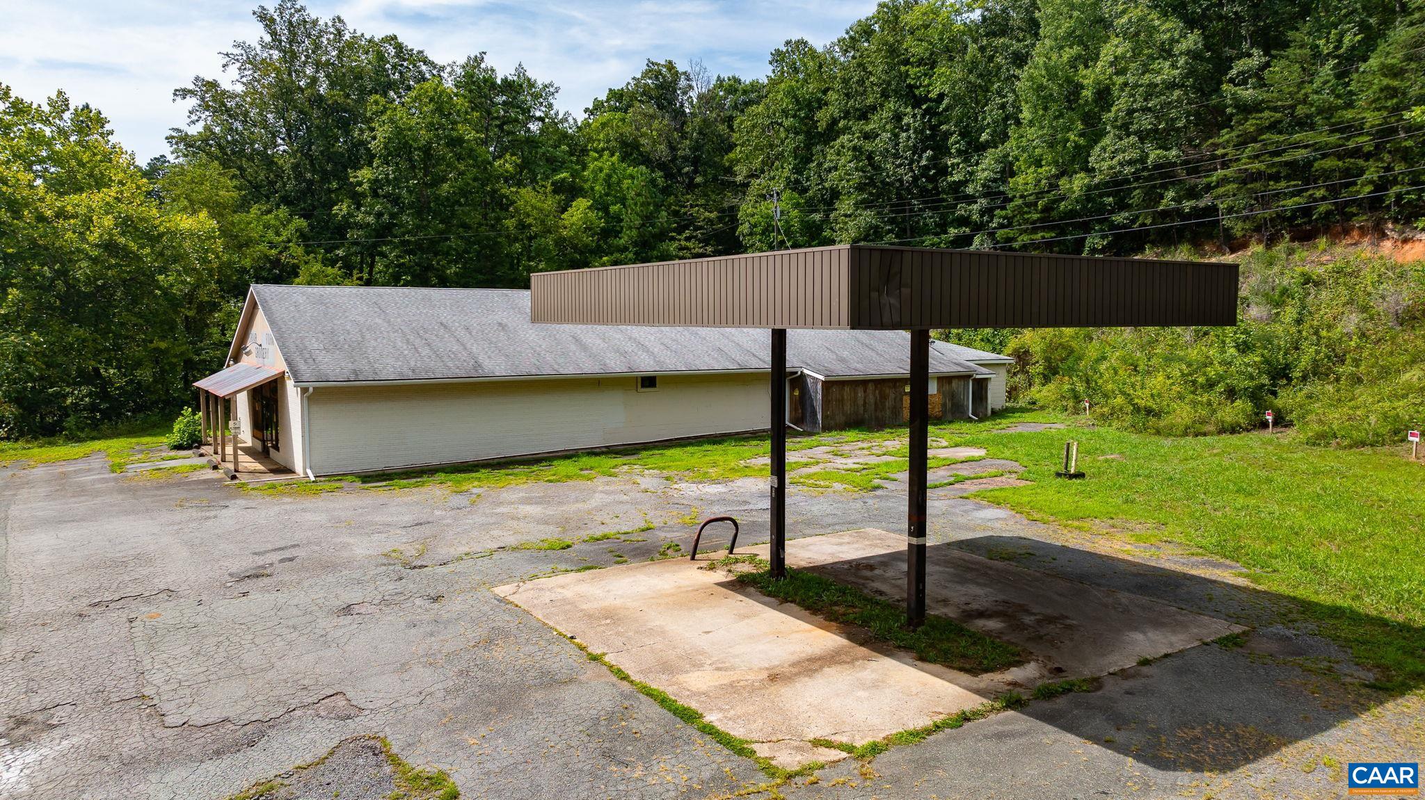 4952 Irish Road Schuyler, VA 22969 - Photo 22 of 33 a view of a backyard
