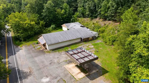 $229,900 | 4952 Irish Road, Schuyler, VA 22969