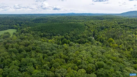 $229,900 | 4952 Irish Road, Schuyler, VA 22969