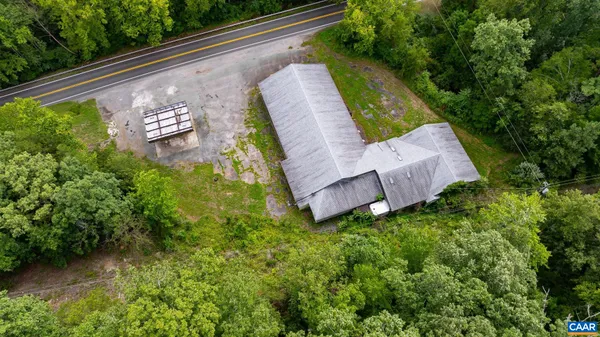 $229,900 | 4952 Irish Road, Schuyler, VA 22969