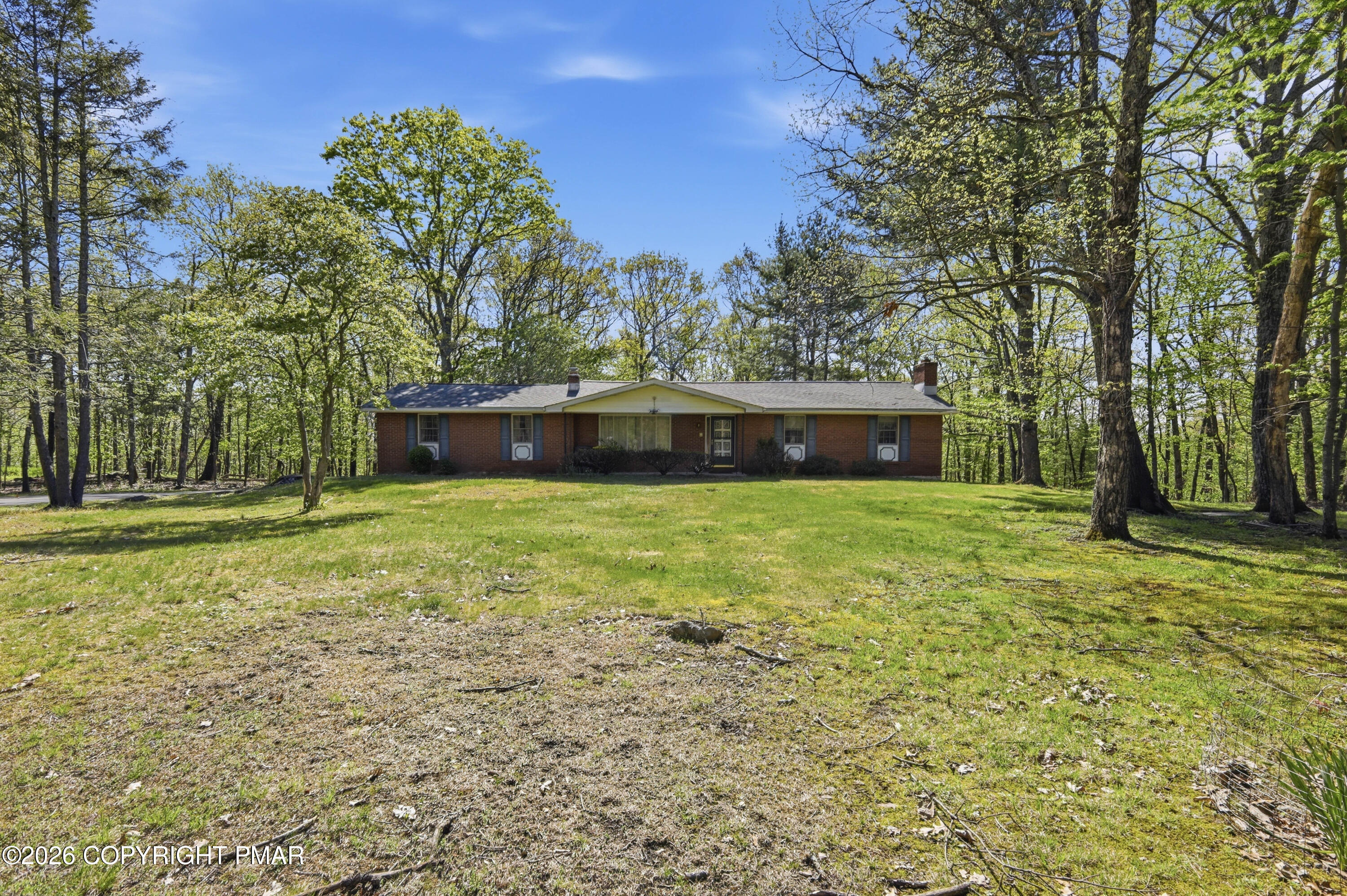 110 Powell Road Tannersville, PA 18372 - Photo 3 of 54 04-Photo-3