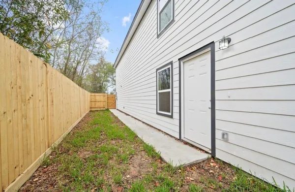 $1,400 | 6617 Bacher Street, Unit B, Houston, TX 77028