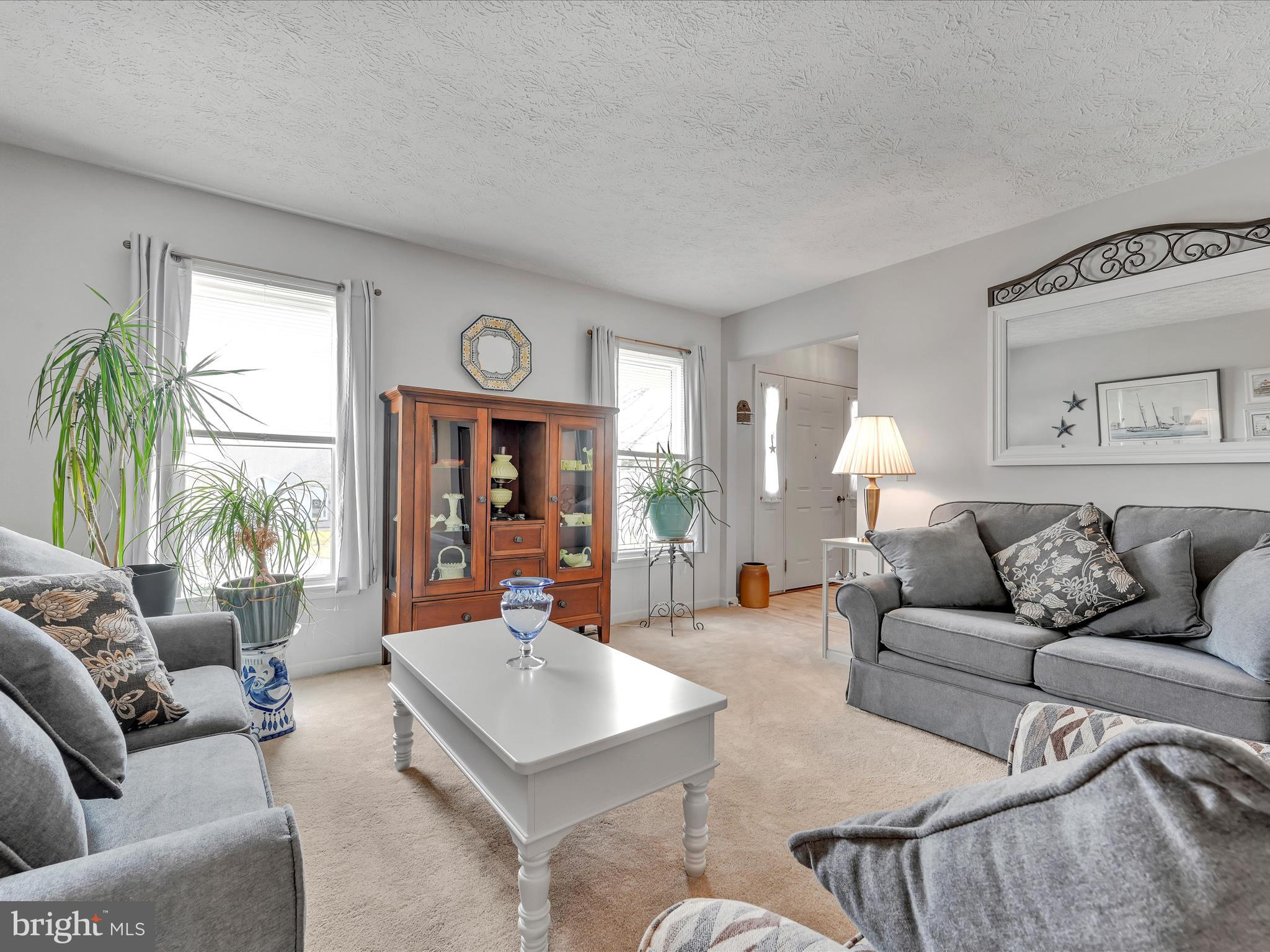 5 Abbey Road New Freedom, PA 17349 - Photo 6 of 28 Living Room