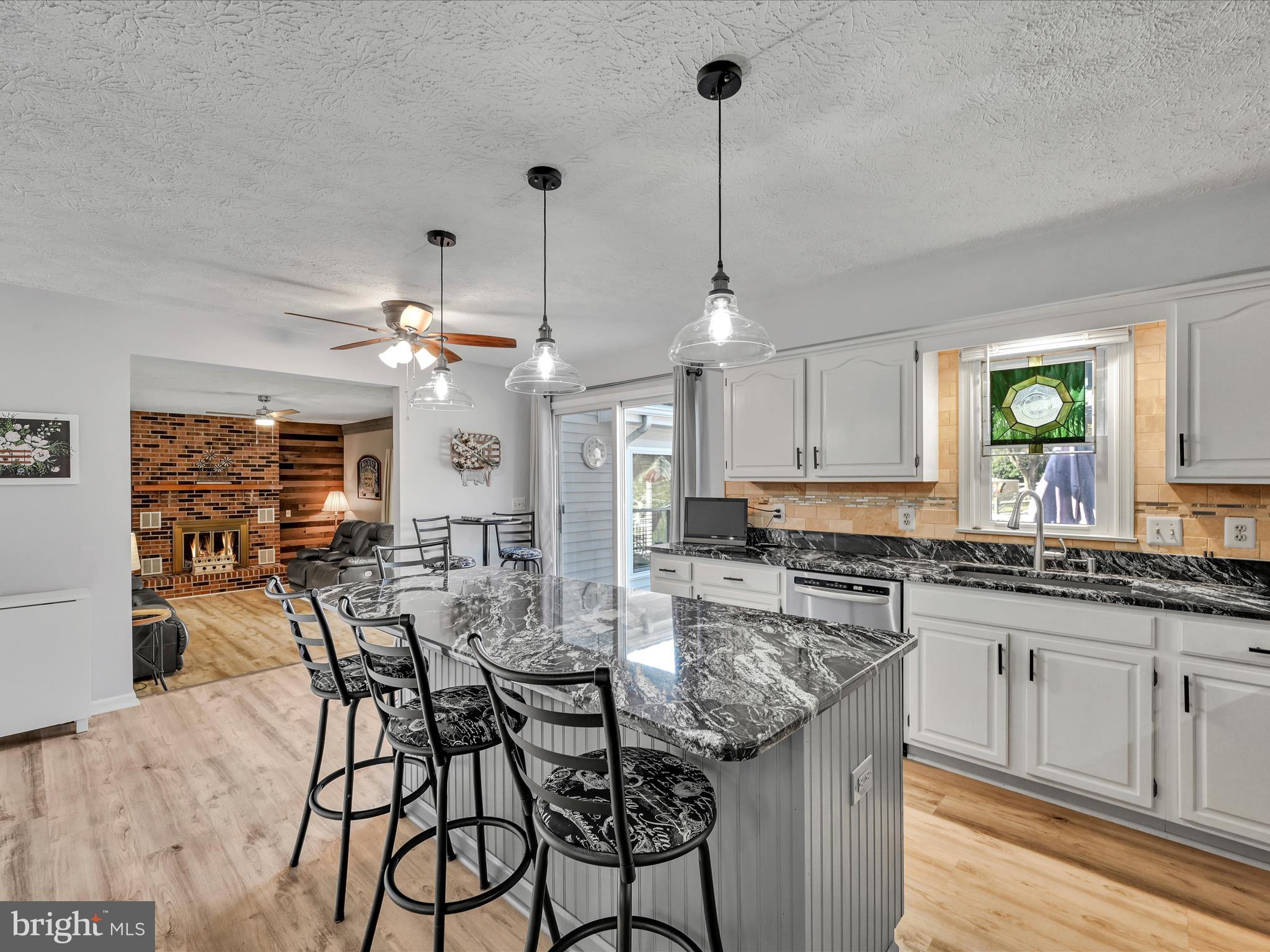 5 Abbey Road New Freedom, PA 17349 - Photo 8 of 28 Kitchen
