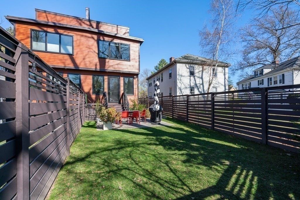 21 Cotter Road, Unit 21 Newton, MA 02468 - Photo 34 of 39