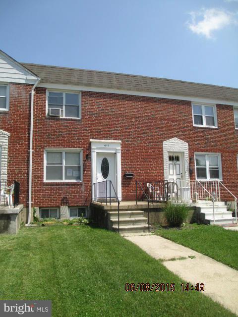 Exterior (Front)