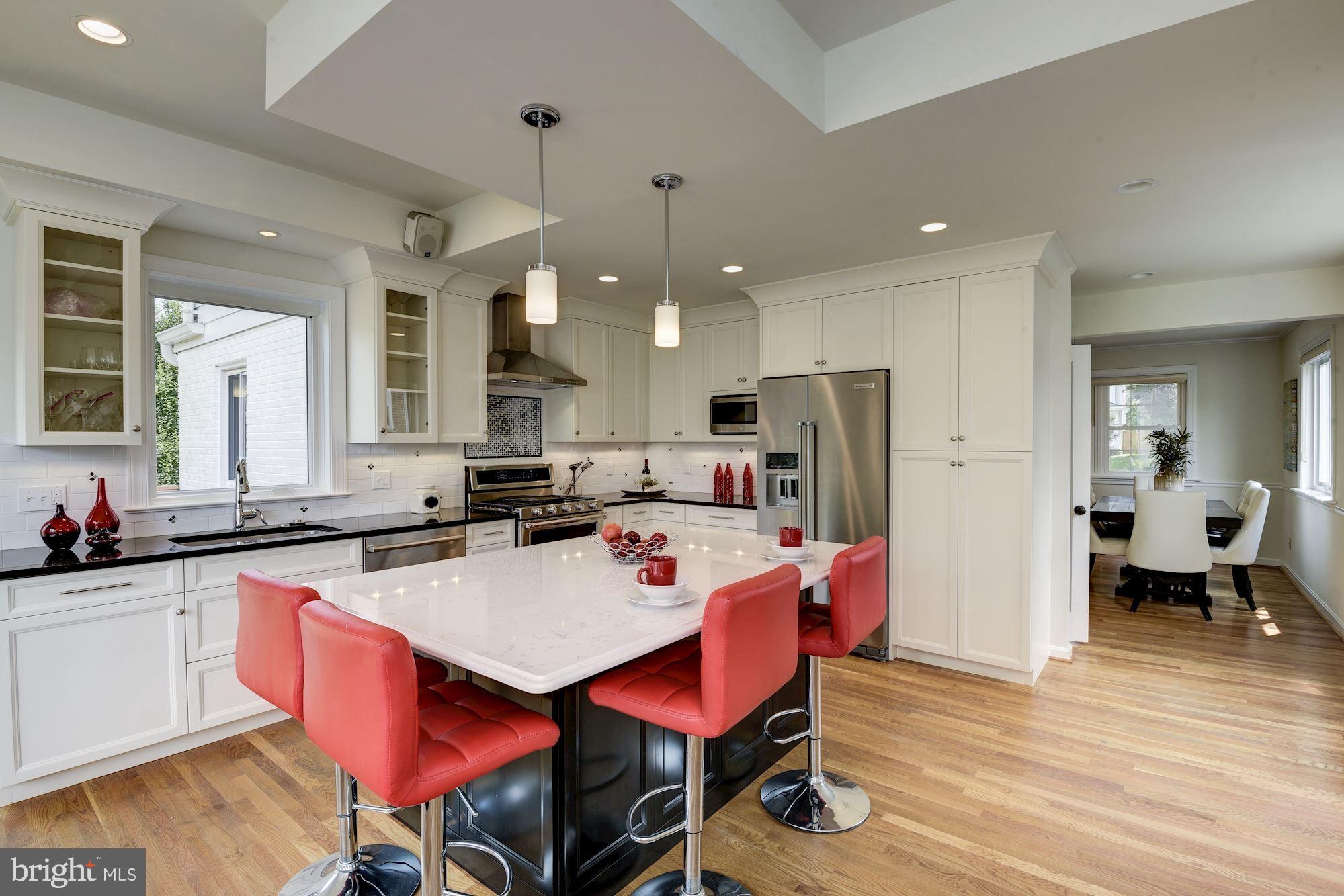 6003 Greentree Road Bethesda, MD 20817 - Photo 7 of 33 Kitchen