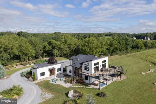 $1,999,900 | 1744 Lord Fairfax Highway, Berryville, VA 22611