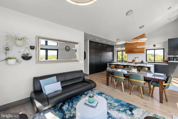 $1,999,900 | 1744 Lord Fairfax Highway, Berryville, VA 22611