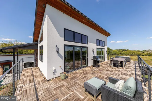 $1,999,900 | 1744 Lord Fairfax Highway, Berryville, VA 22611