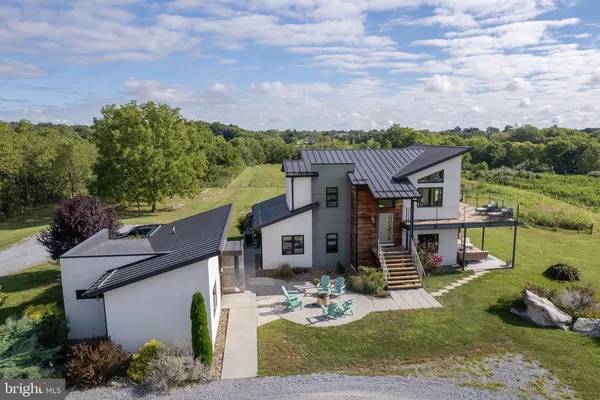 $1,999,900 | 1744 Lord Fairfax Highway, Berryville, VA 22611