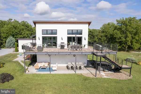 $1,999,900 | 1744 Lord Fairfax Highway, Berryville, VA 22611