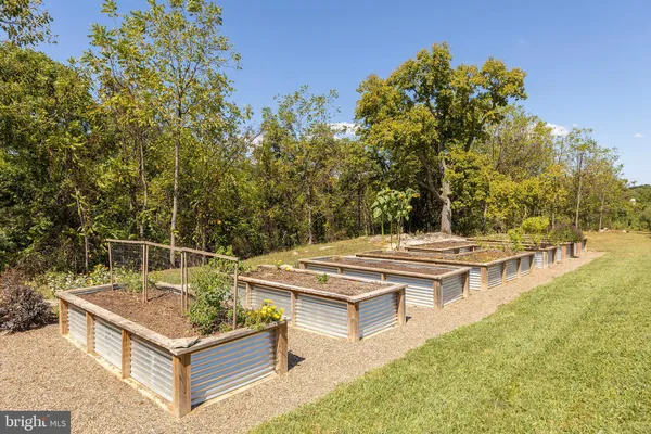 $1,999,900 | 1744 Lord Fairfax Highway, Berryville, VA 22611