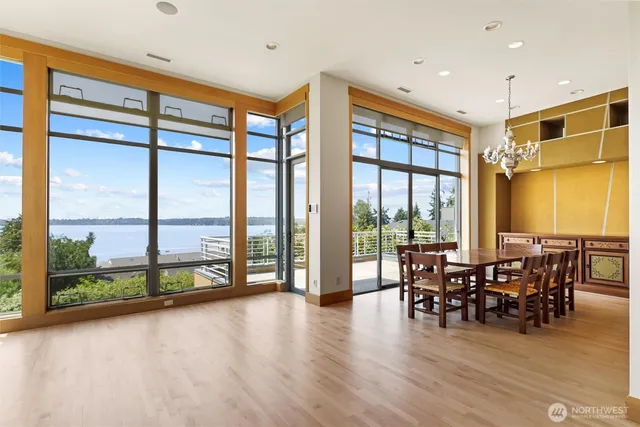 $6,250,000 | 5511 104th Avenue Northeast, Kirkland, WA 98033